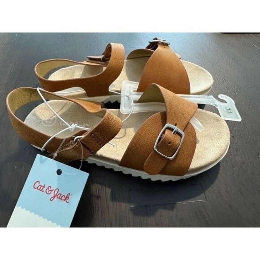 Summer Beachy sandals Cat & Jack Girls Shaelyn 11 Shoes Summer Tan Vacation